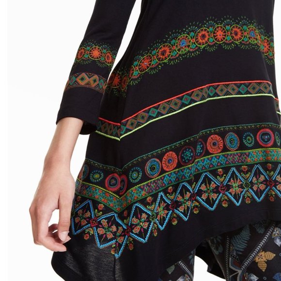Desigual Aleia T-Shirt Size XS Tunic Top Black Multicolor Boho Ethnic Aztec - Picture 12 of 13